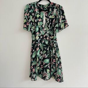 Adelyn Rae Botanical Palm Leaf Floral Open Back Wrap Dress Size Small
